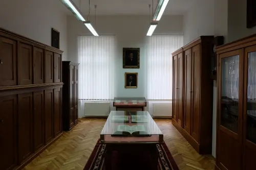 Könyvtár – enteriőr